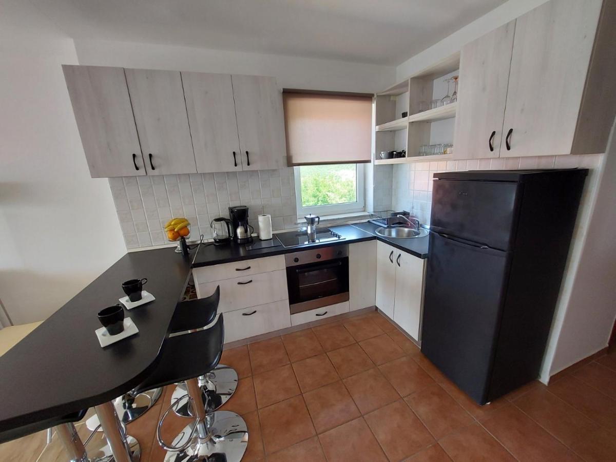 Апартаменты Apartman Iskra Ядраново Экстерьер фото