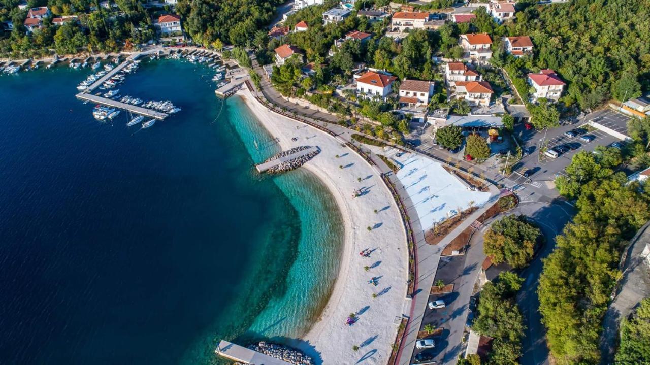 Апартаменты Apartman Iskra Ядраново Экстерьер фото